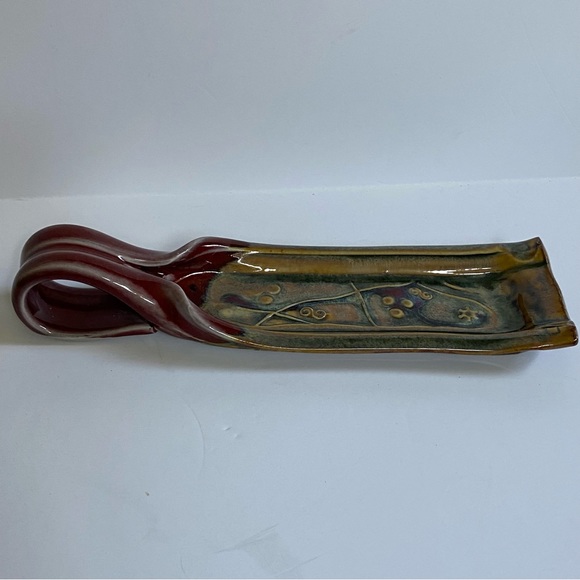 Pottery Spoon Rest Hand Made Glazed Beige red Signed 9” long Kitchen Cooking - Picture 15 of 16